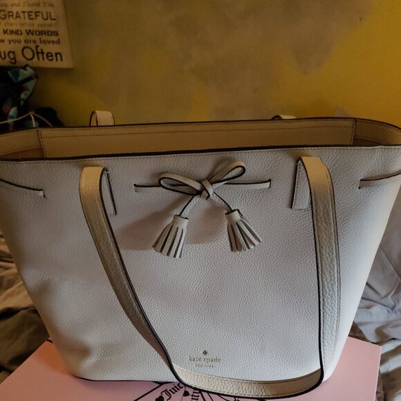KATE SPADE Hayes Ivory Pebbled Leather Double Handles Zip Tote Bag - Picture 1 of 2